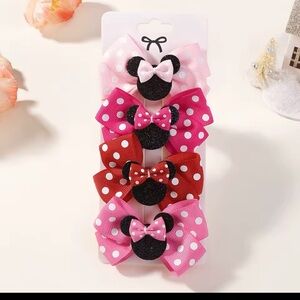 Disney 4Pcs Lovely Polka Dot Bow Hair Clips